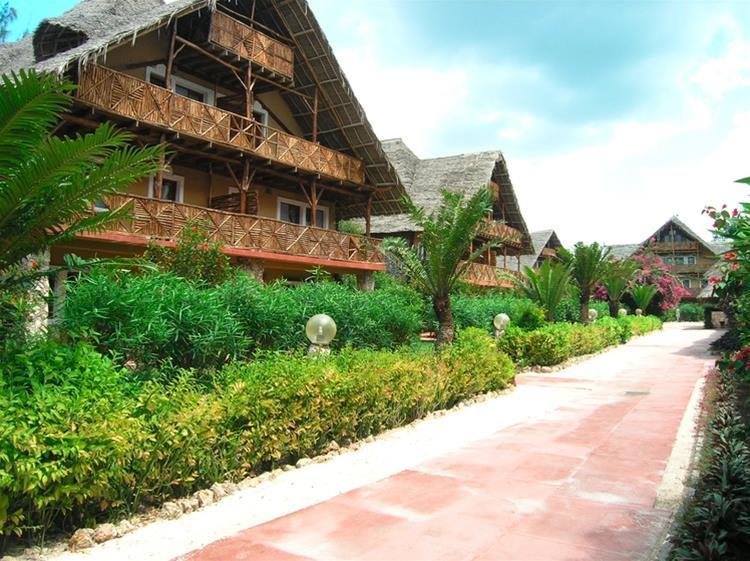 Palumboreef Beach Resort Ероа Экстерьер фото